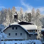 Apartment Gemuetliches Apartment Im Kraemerhaus In Annaberg , 1 Schlafzimmer, 2-4 Personen, Zentrum *