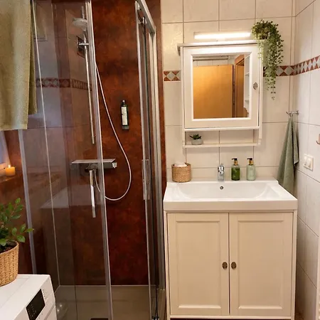 Gemuetliches Im Kraemerhaus In , 1 Schlafzimmer, 2-4 Personen, Zentrum Apartamento