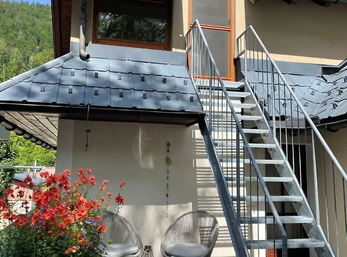 Gemuetliches Apartment Im Kraemerhaus In Annaberg , 1 Schlafzimmer, 2-4 Personen, Zentrum アンベルク・イム・ランマータール